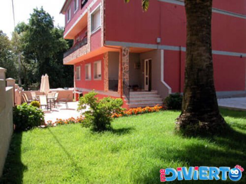 hotel-piscina-centrico-sanxenxo